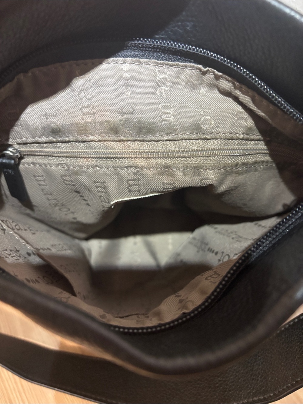 Black Leather Crossbody Bag with Silver Ring Details - Picture 10 of 15